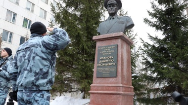 В московском ОМОН «Авангард» почтили память первого командира отряда 