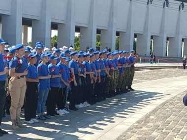 Ученики школы №1391 отметили День России