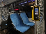Комфортные поездки: новые валидаторы установили в наземном общественном транспорте